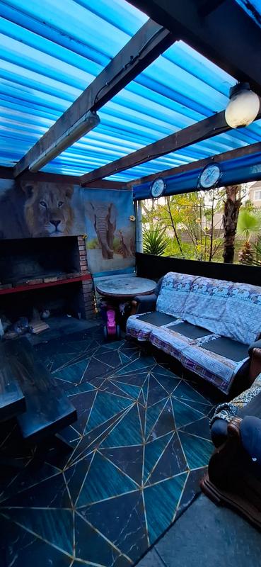 2 Bedroom Property for Sale in Ruyterwacht Western Cape